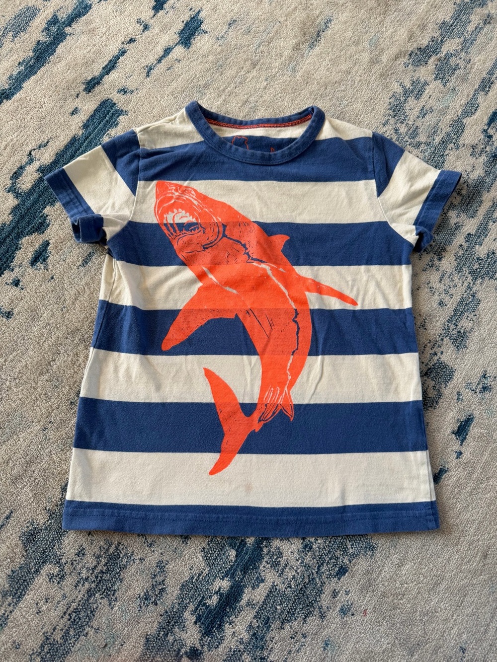 Mini Boden Shark Graphic Tshirt Boys 5-6 Years